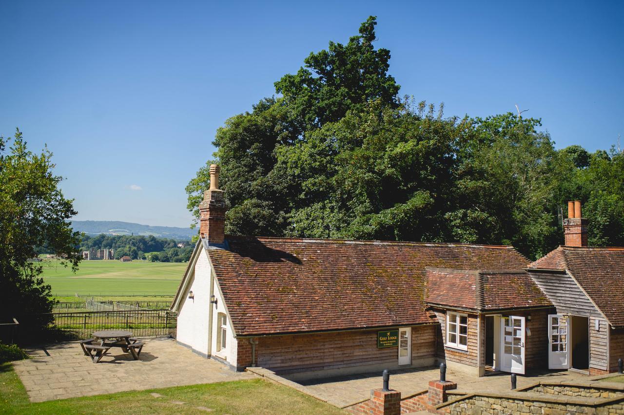 Cowdray Lodge Midhurst Esterno foto